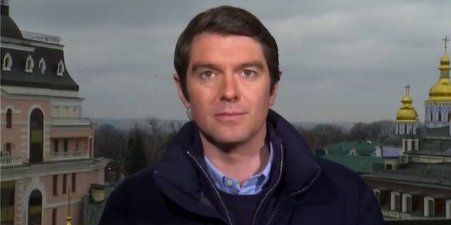 Fox News journalist Benjamin Hall was injured in Ukraine Monday while reporting on the Russian invasion.