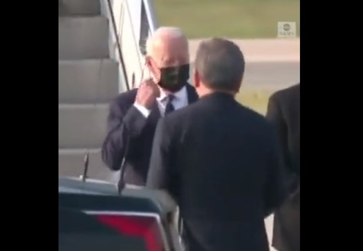 INSANITY: Biden Deboards Plane in South Korea All Alone with Mask On – Sees People and Takes Off His Mask