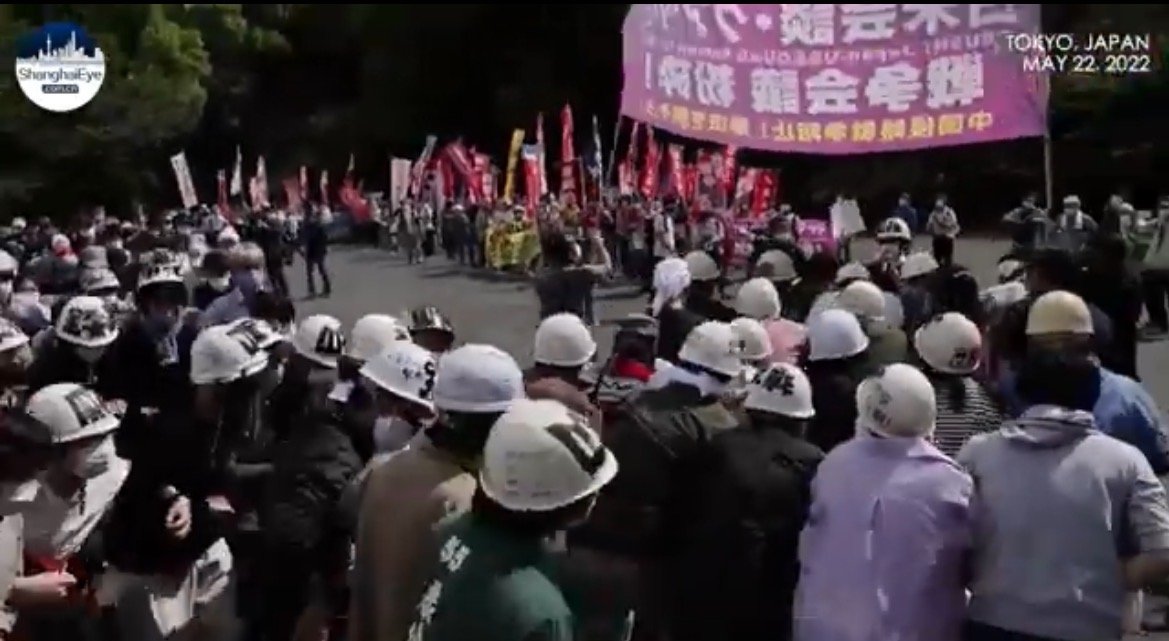 Hundreds Protest Joe Biden’s Visit to Tokyo (VIDEO)