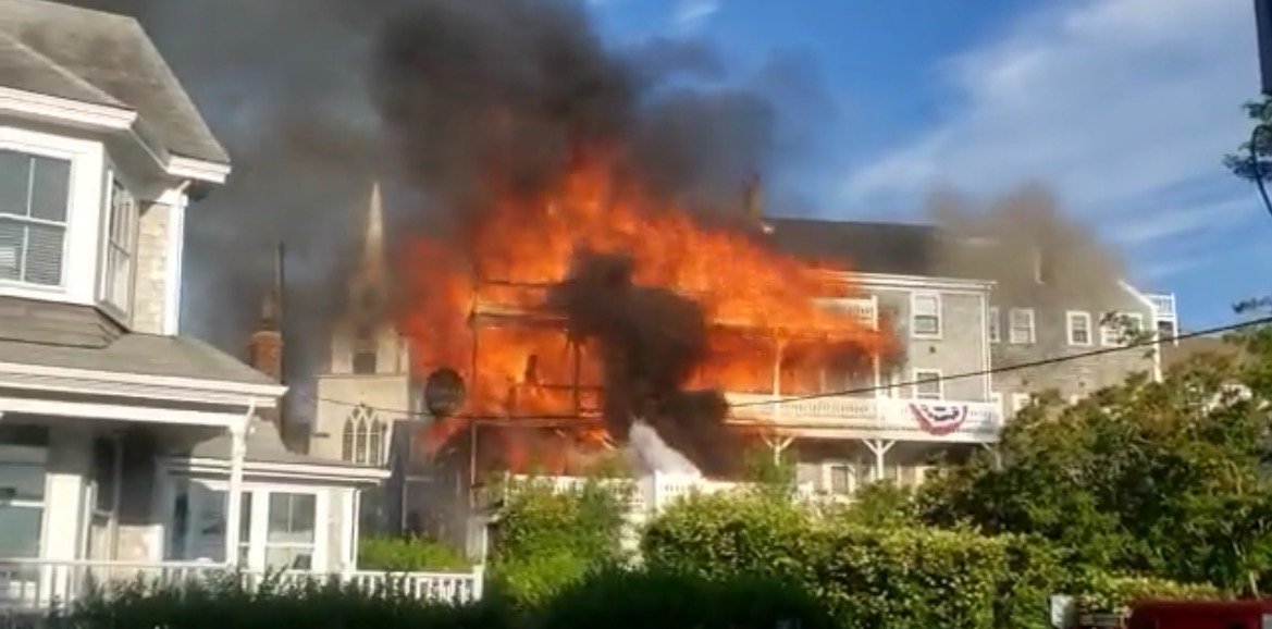 Massive Blaze Destroys Historic 338-Year-Old Nantucket Hotel (VIDEO)