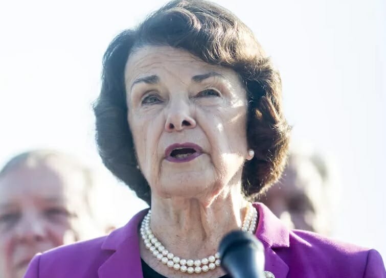 “I Don’t Even Know What That Is” – Dem Senator Dianne Feinstein to Aides Preparing Her For Vote on Stopgap Funding Bill